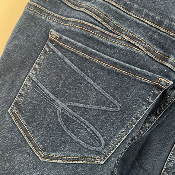 Seven7 Tummy Toner Capri Jeans Size 16 NWOT - Picture 7 of 12